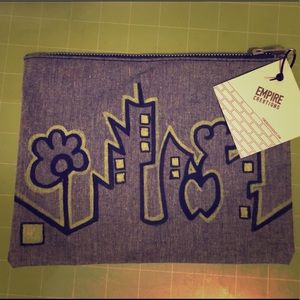 Pochette with “Empire” Logo